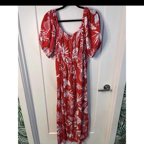 Red Eloquii tie front dress - Picture 4 of 6